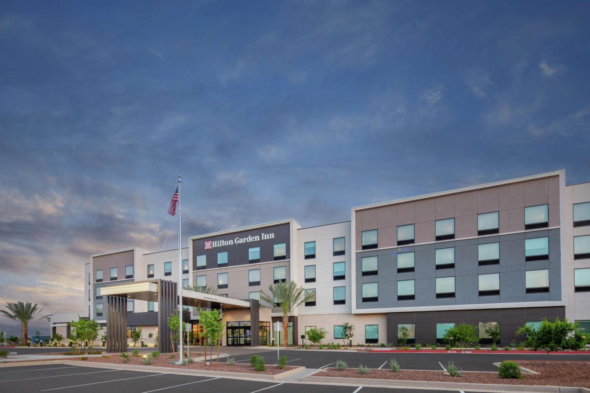 Hilton Garden Inn Surprise Phoenix מראה חיצוני תמונה